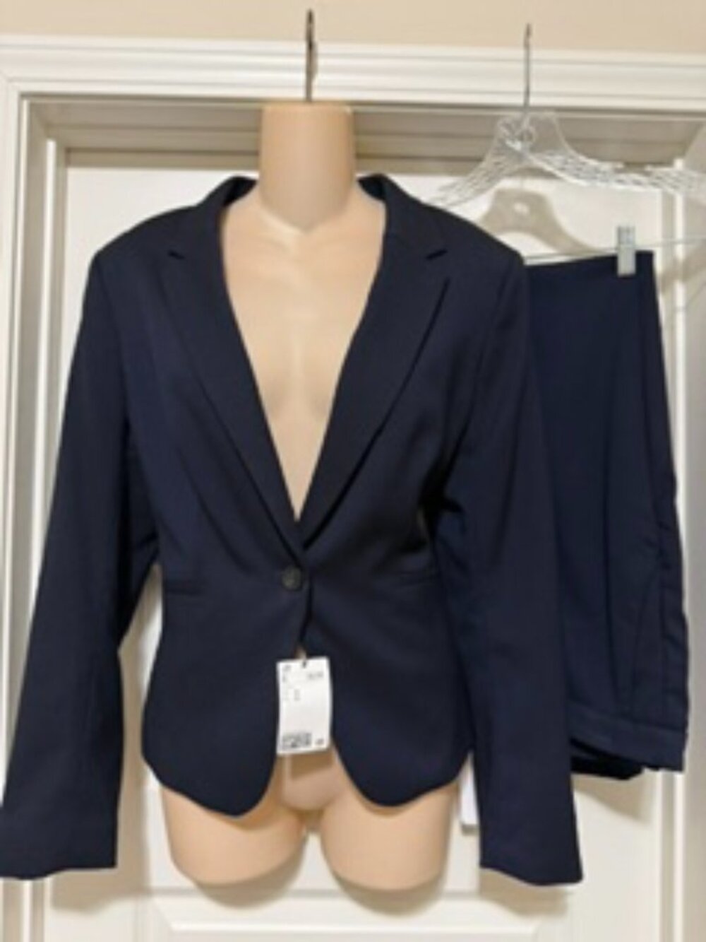 NWT H&M Navy Pant Suit Medium/12 - Picture 1 of 6